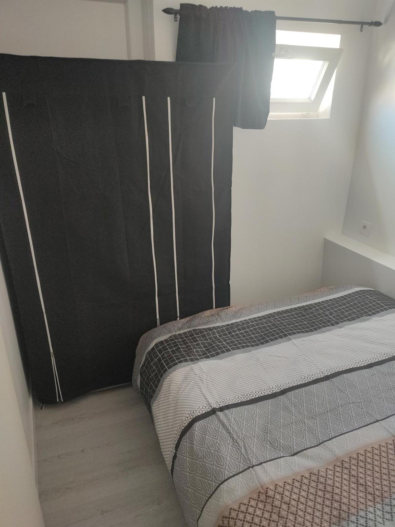 Petit F2 Meuble Independant Apartamento Limay Exterior foto